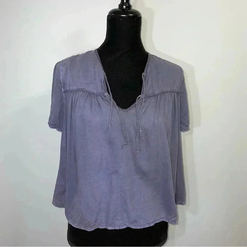 Aritzia - Wilfred Free Shirt